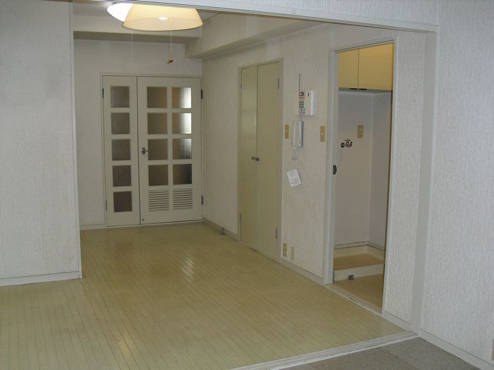 新宿区マンション　施工前　キッチンCIMG1351.JPG